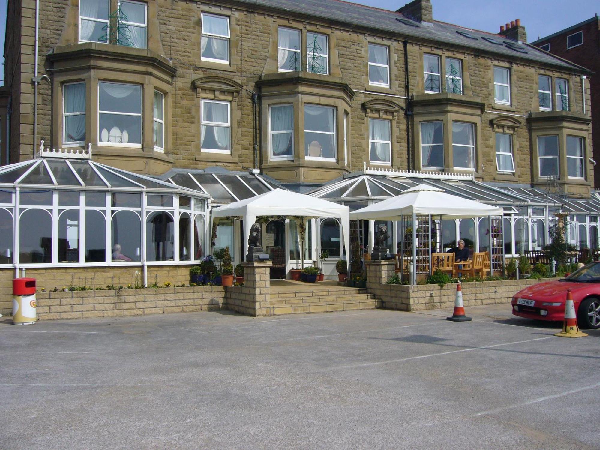 Monterey Beach Hotel Lytham St Annes Extérieur photo