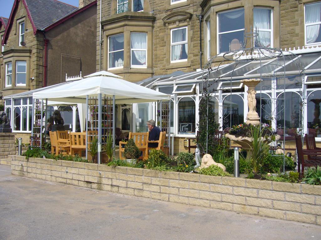 Monterey Beach Hotel Lytham St Annes Extérieur photo