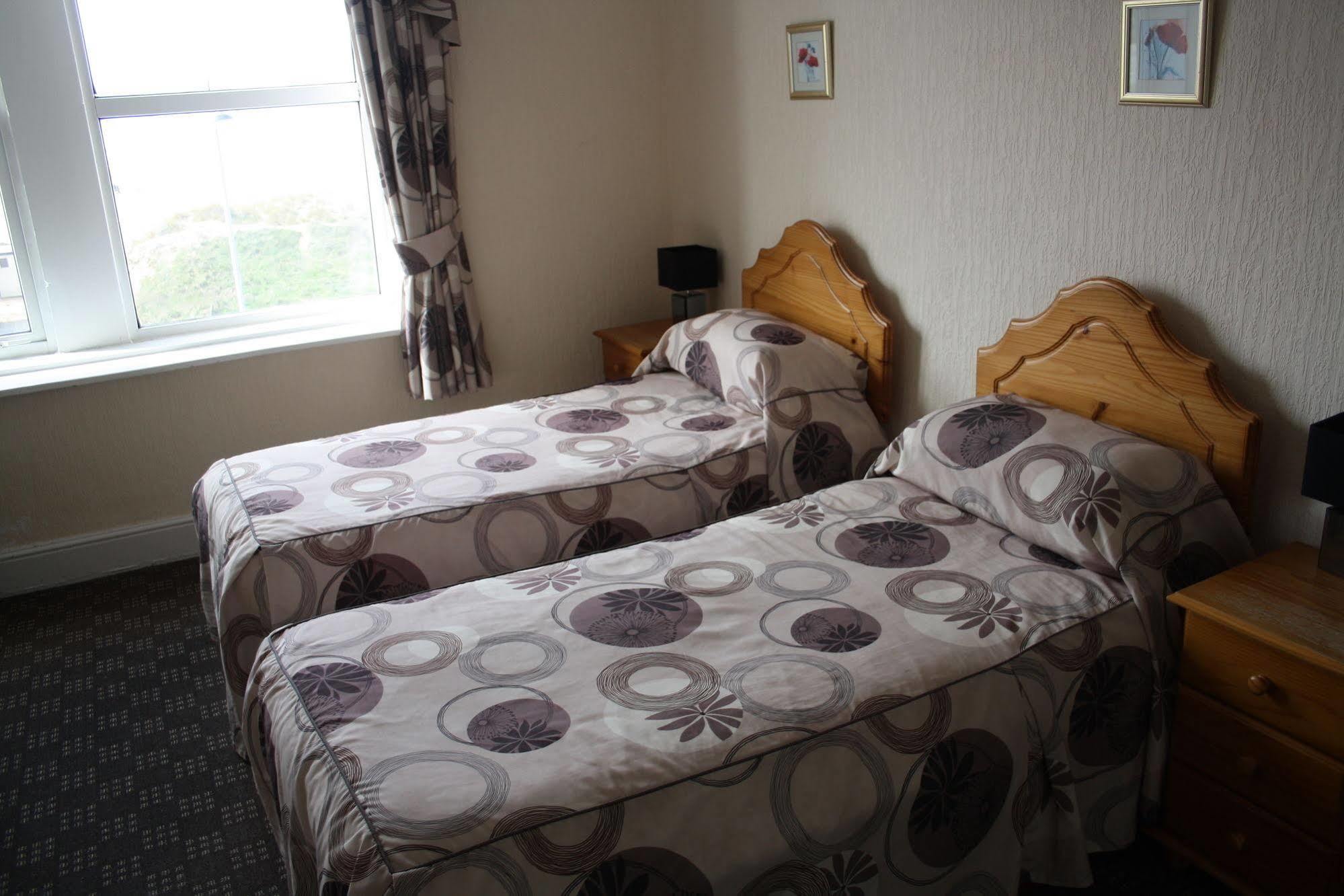 Monterey Beach Hotel Lytham St Annes Extérieur photo